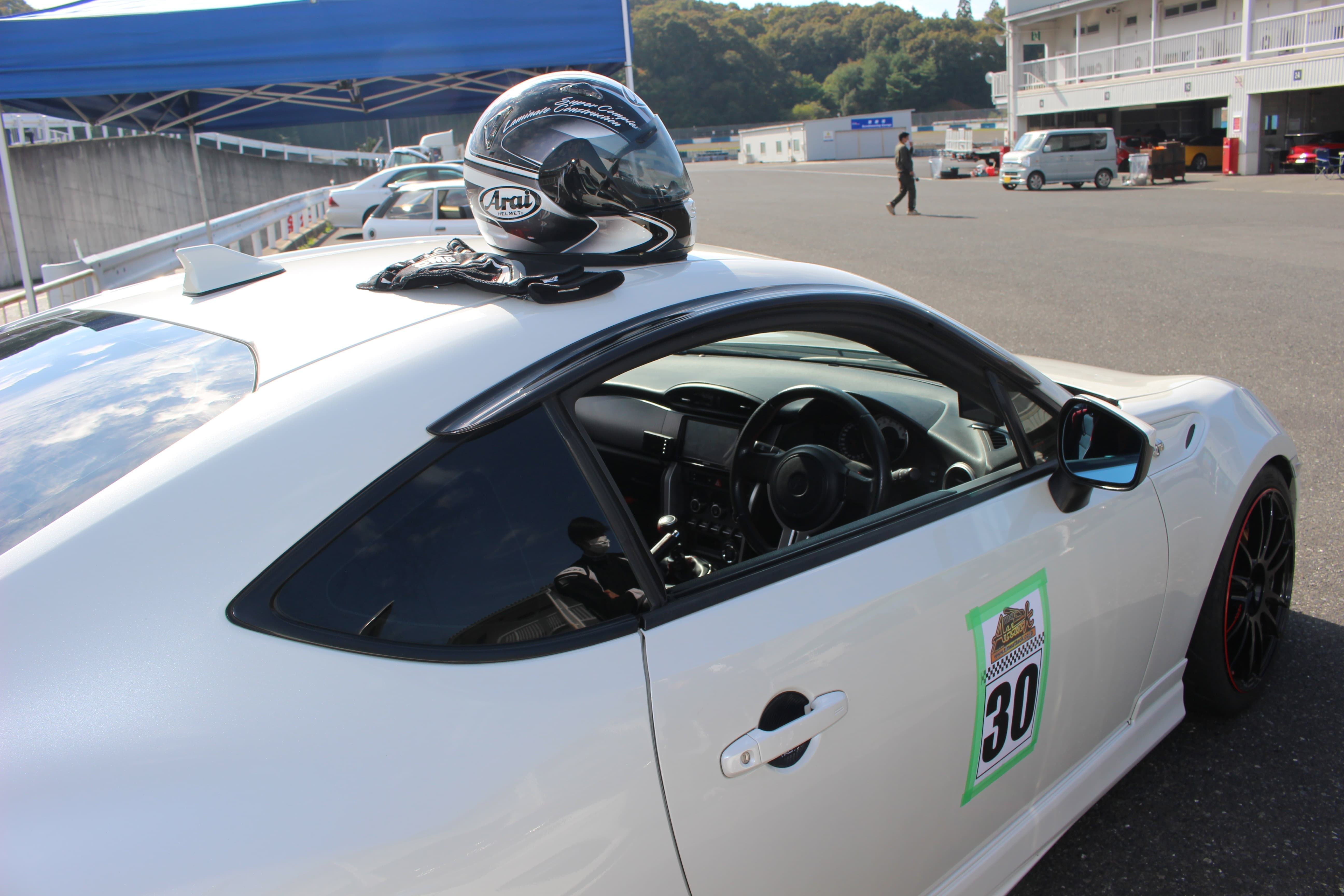 ８６をお探しなら岡山のエージェントに！８６の在庫車多数！新車・中古車販売・買取何でもお任せ下さい