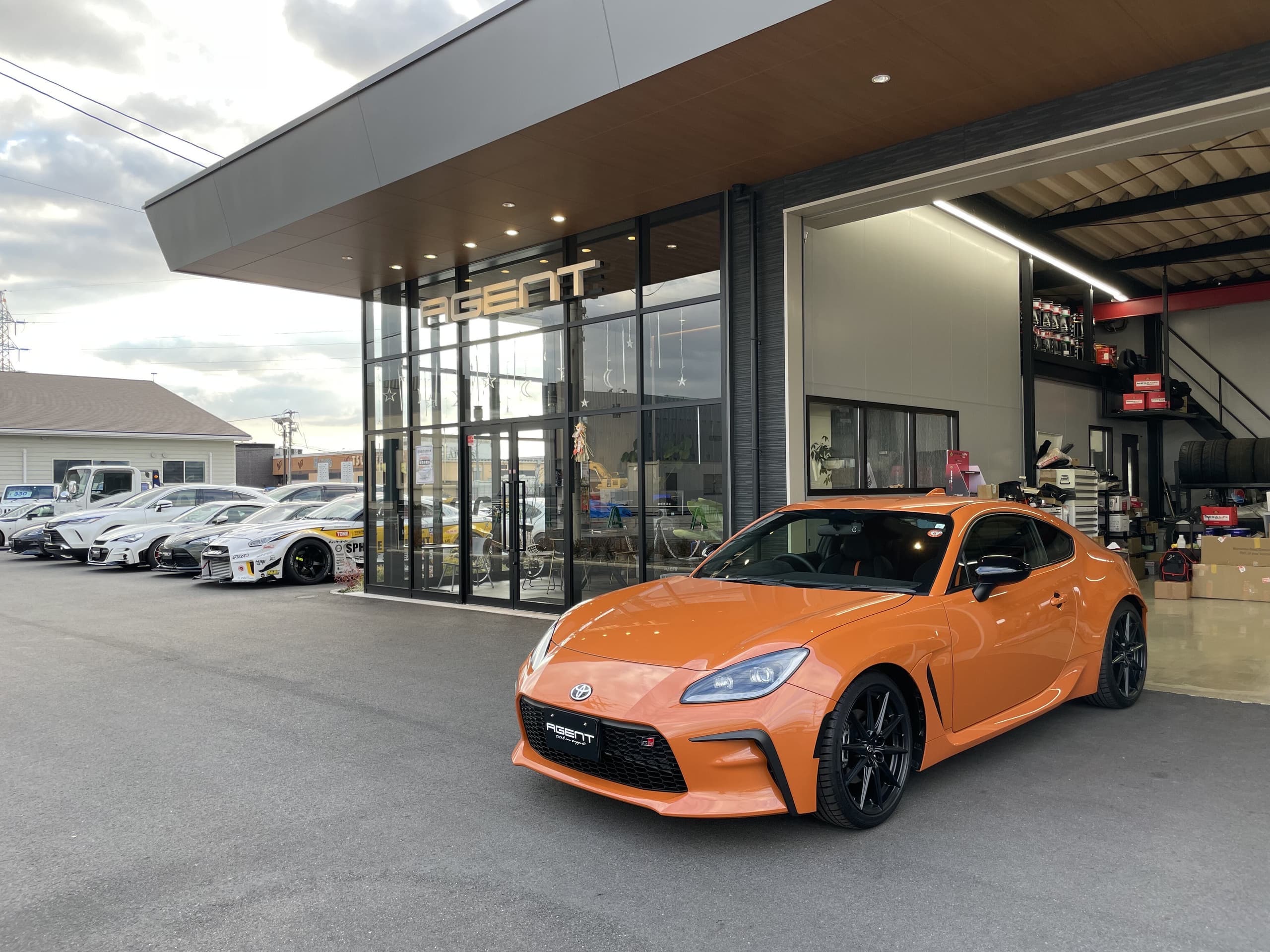 岡山で新車・中古車をお探しならエージェントへ！